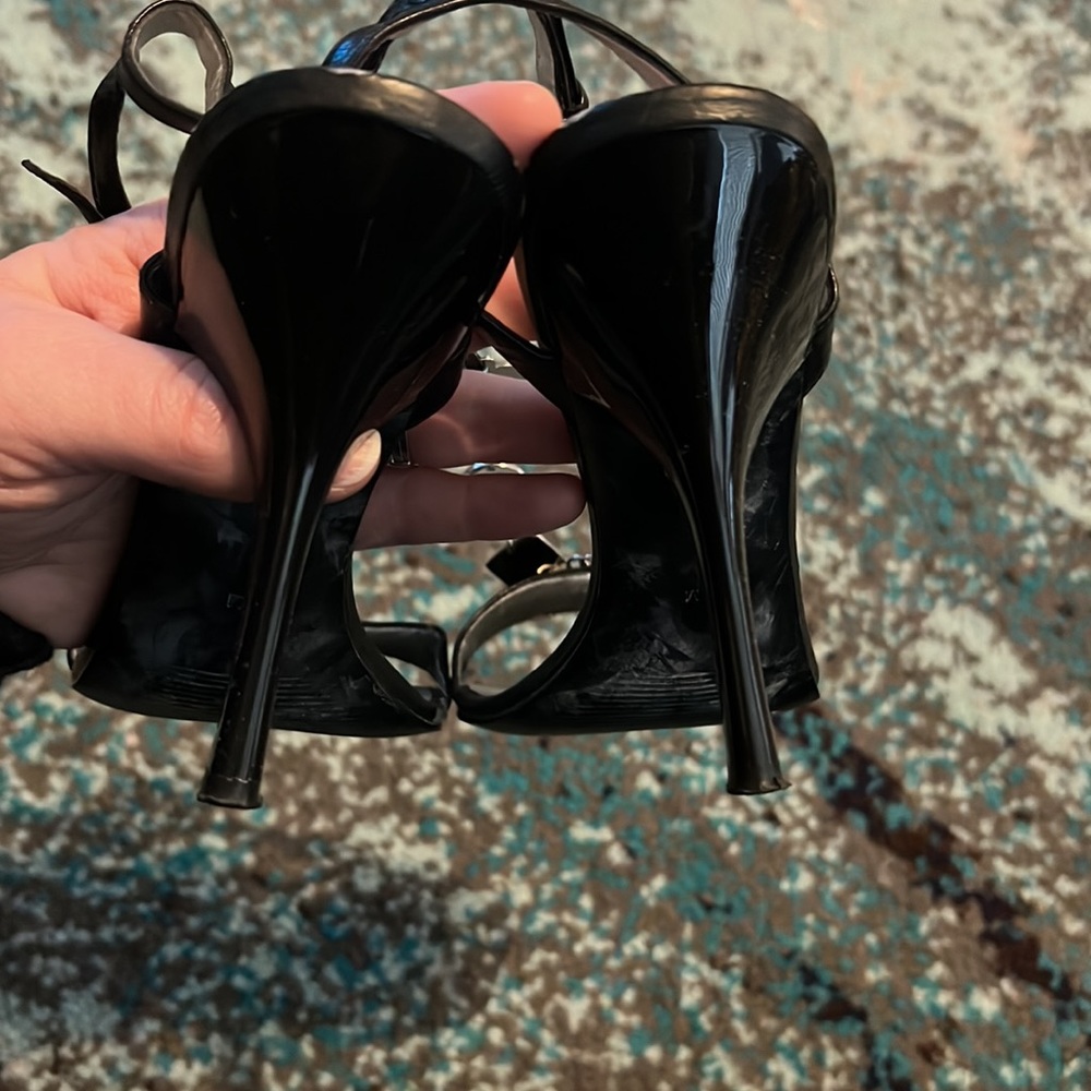 GUESS by Marciano black heeled sandal Sz 9 - Picture 5 of 11